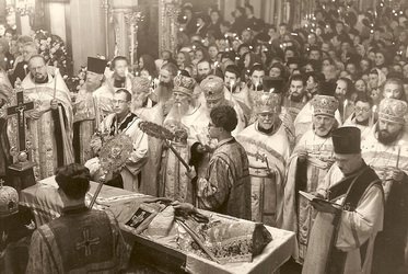 Прощание с митрополитом Григорием в Николо-Богояленском кафедральном соборе 11 ноября 1955 года